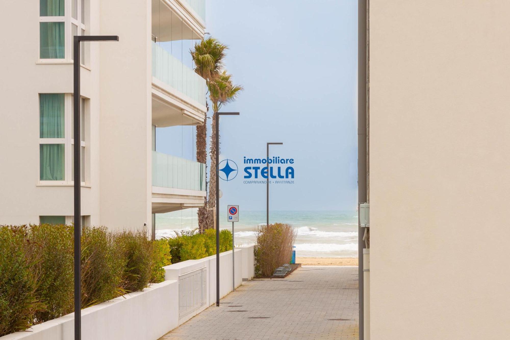 Condominio Rossella Lido di Jesolo Exterior foto